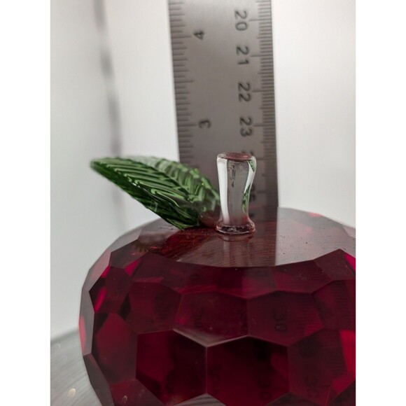 Simon Design Ruby Red Honeycomb Crystal Apple Paperweight School Teacher - Picture 11 of 11
